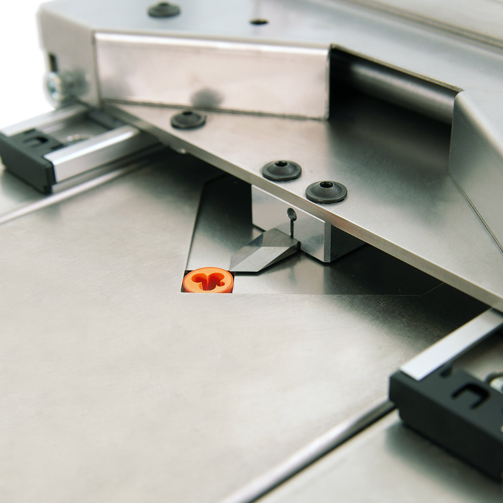 Devices for cable sample preparation ORC VC65