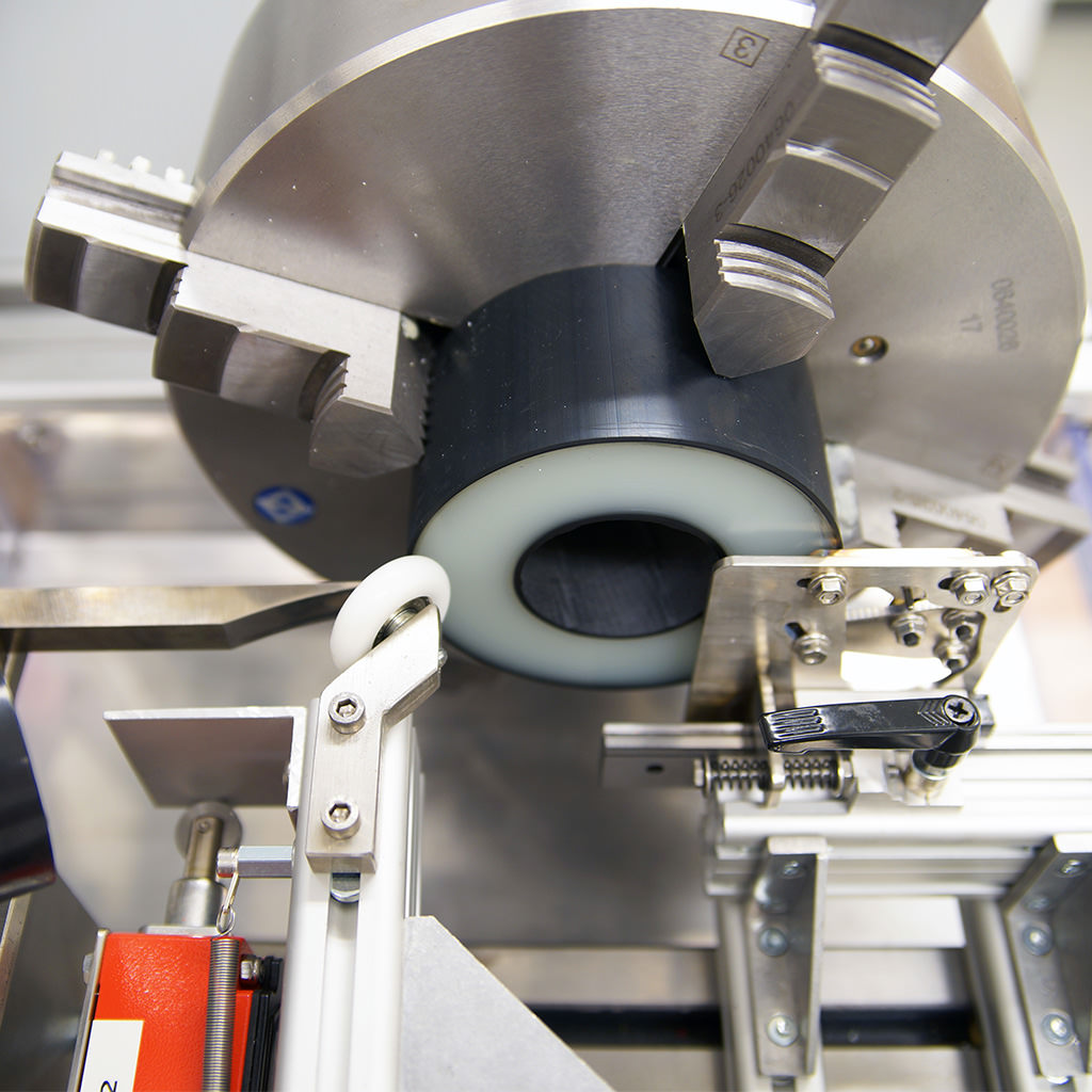 Devices for cable sample preparation ORC 150